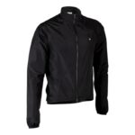 Indumentaria Pave - Campera impermeable Ultralight rompeviento XS. Negro