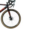 Bicicleta R28 Gravel alum. 16V Venzo 52x57/L  D.Mec. .Alum. Negro y rojo - Imagen 2